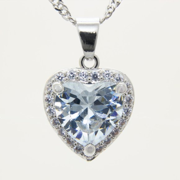 Austrian Crystal Necklace and Earring Set - Picture 2 of 6